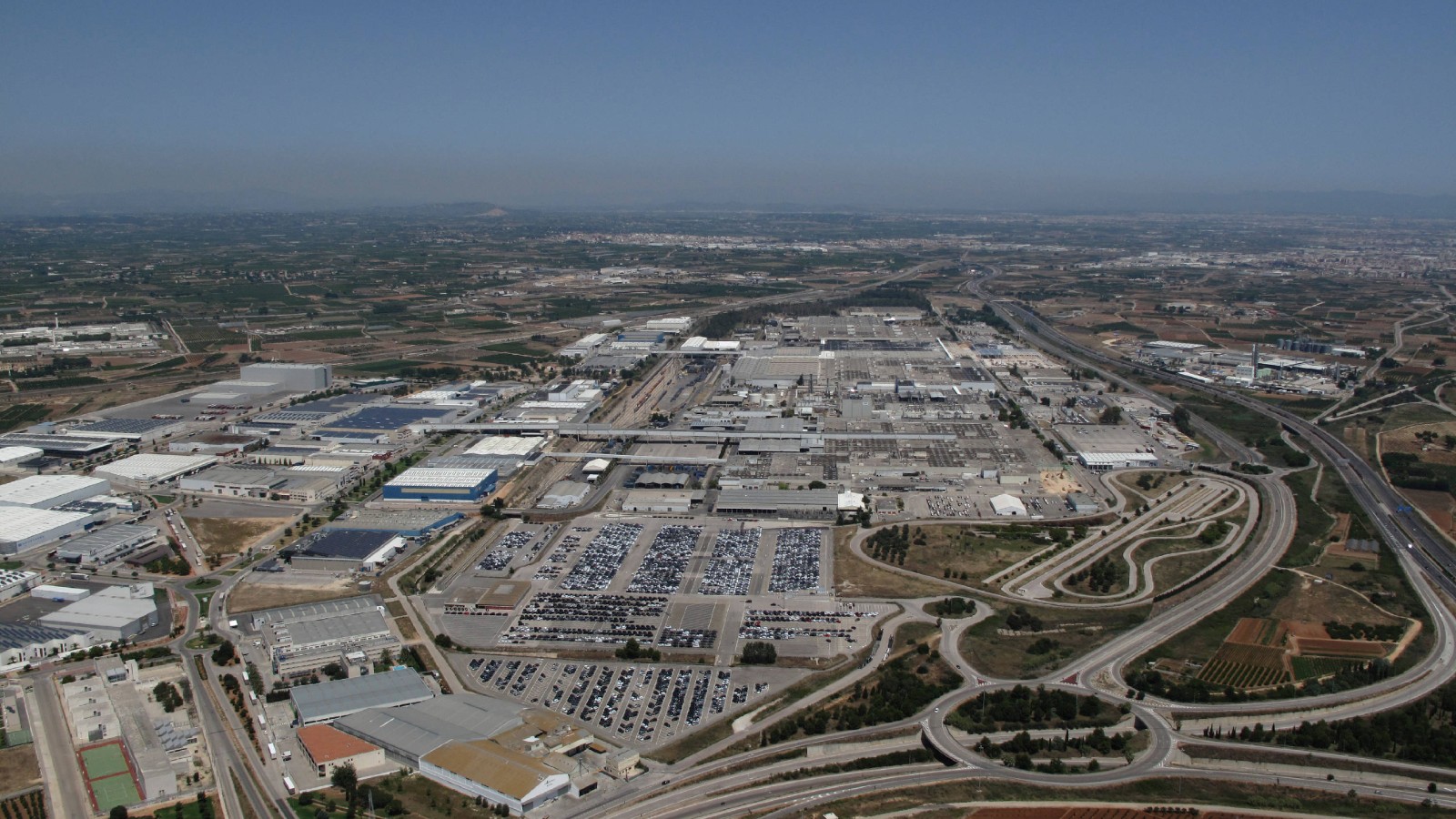 Ford: Συνεχίζει το ταξίδι προς τον πλήρη εξηλεκτρισμό
