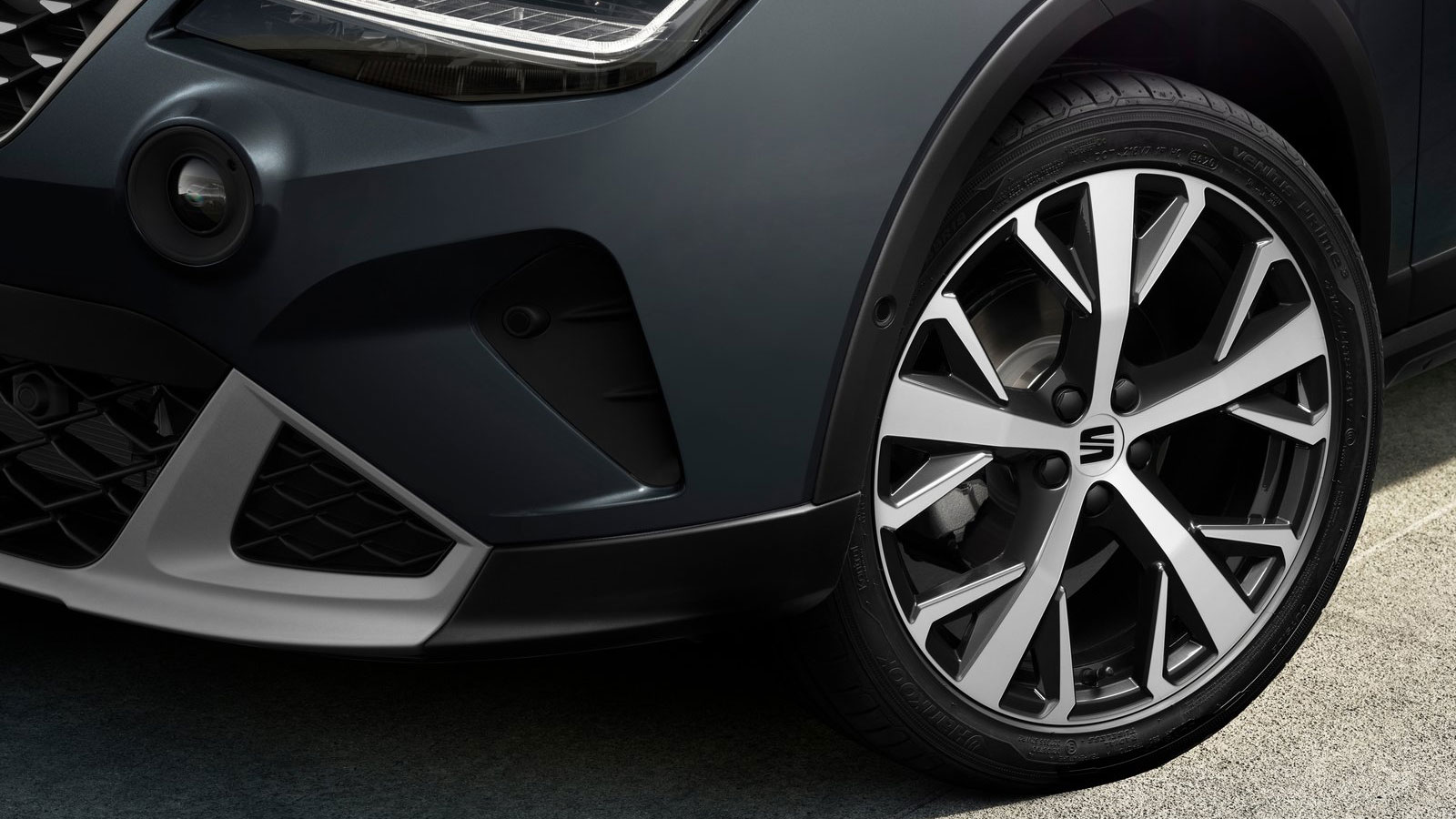 Οδηγούμε τα ανανεωμένα SEAT Ibiza & Arona