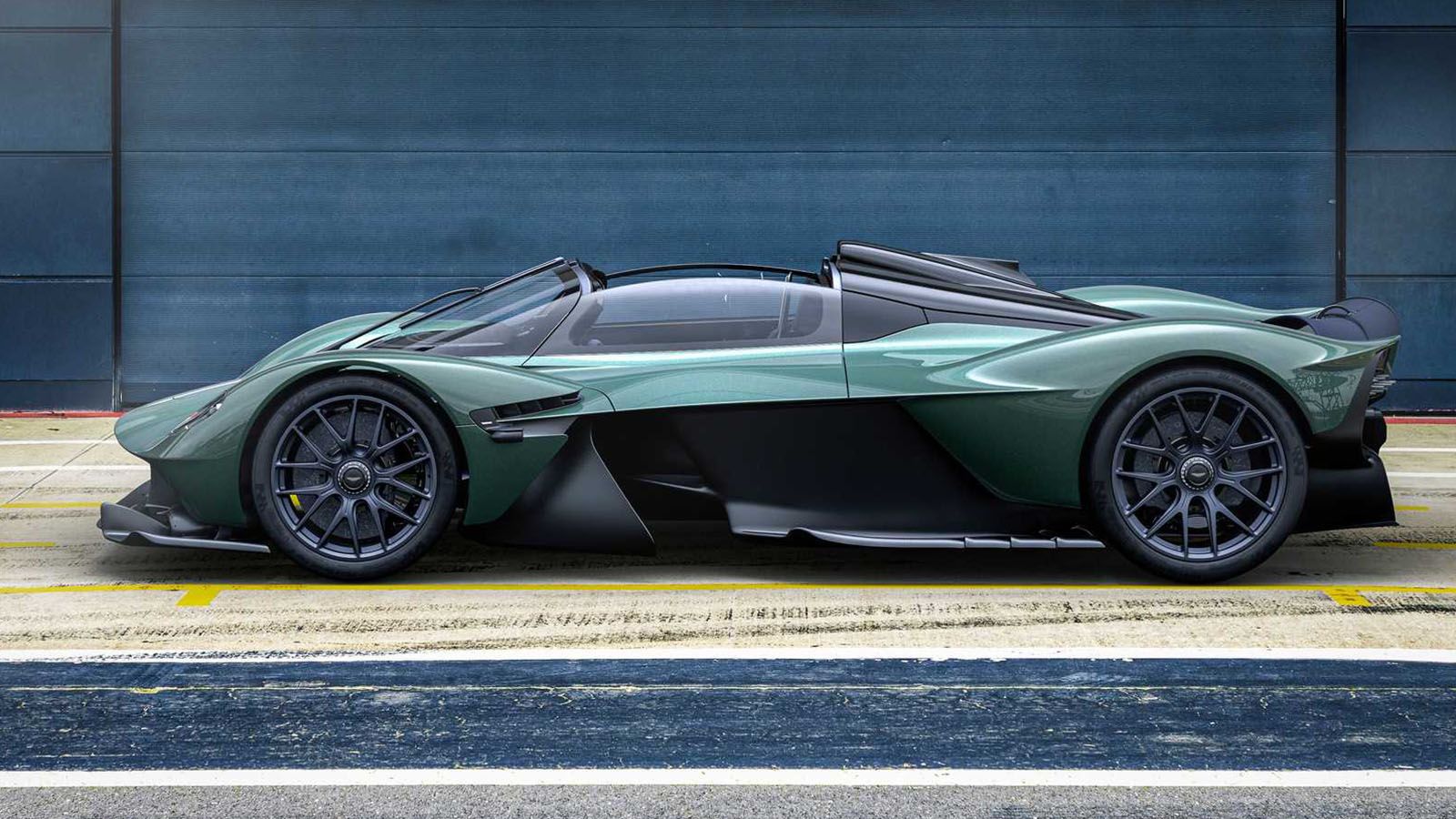 Νέα Aston Martin Valkyrie Spider με 1.150 άλογα