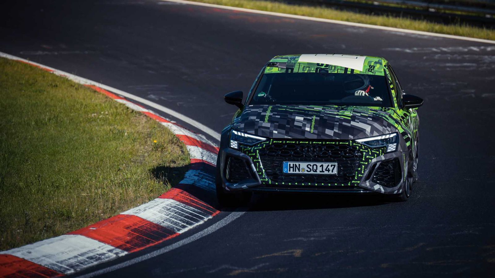 Audi RS3: Ρεκόρ στο Nurburgring | Ξεπέρασε το Megane RS Trophy-R (+Vid)
