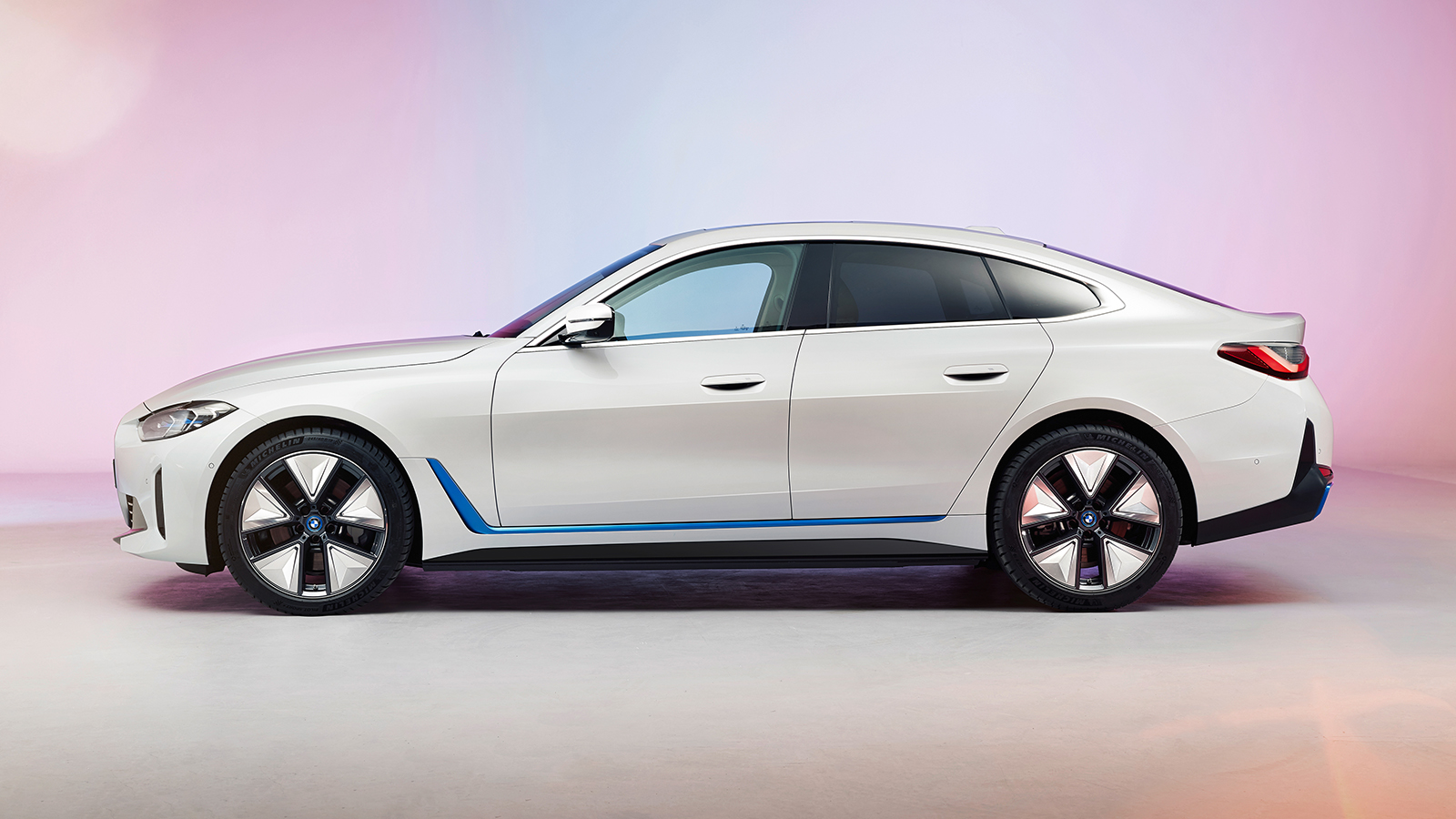 Nέα BMW i4