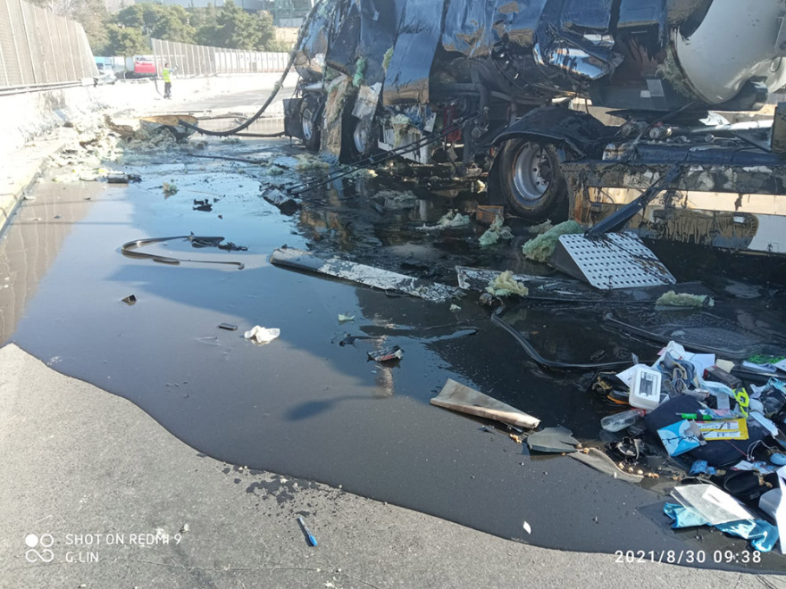 Ντεραπάρισε βυτιοφόρο στη Δραπετσώνα