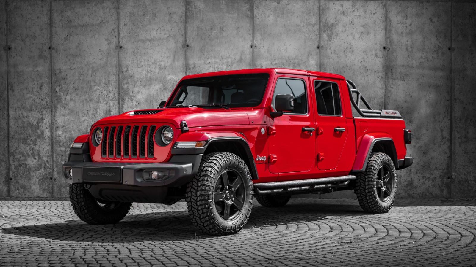 Jeep Gladiator: «Φωτιά στα κόκκινα»