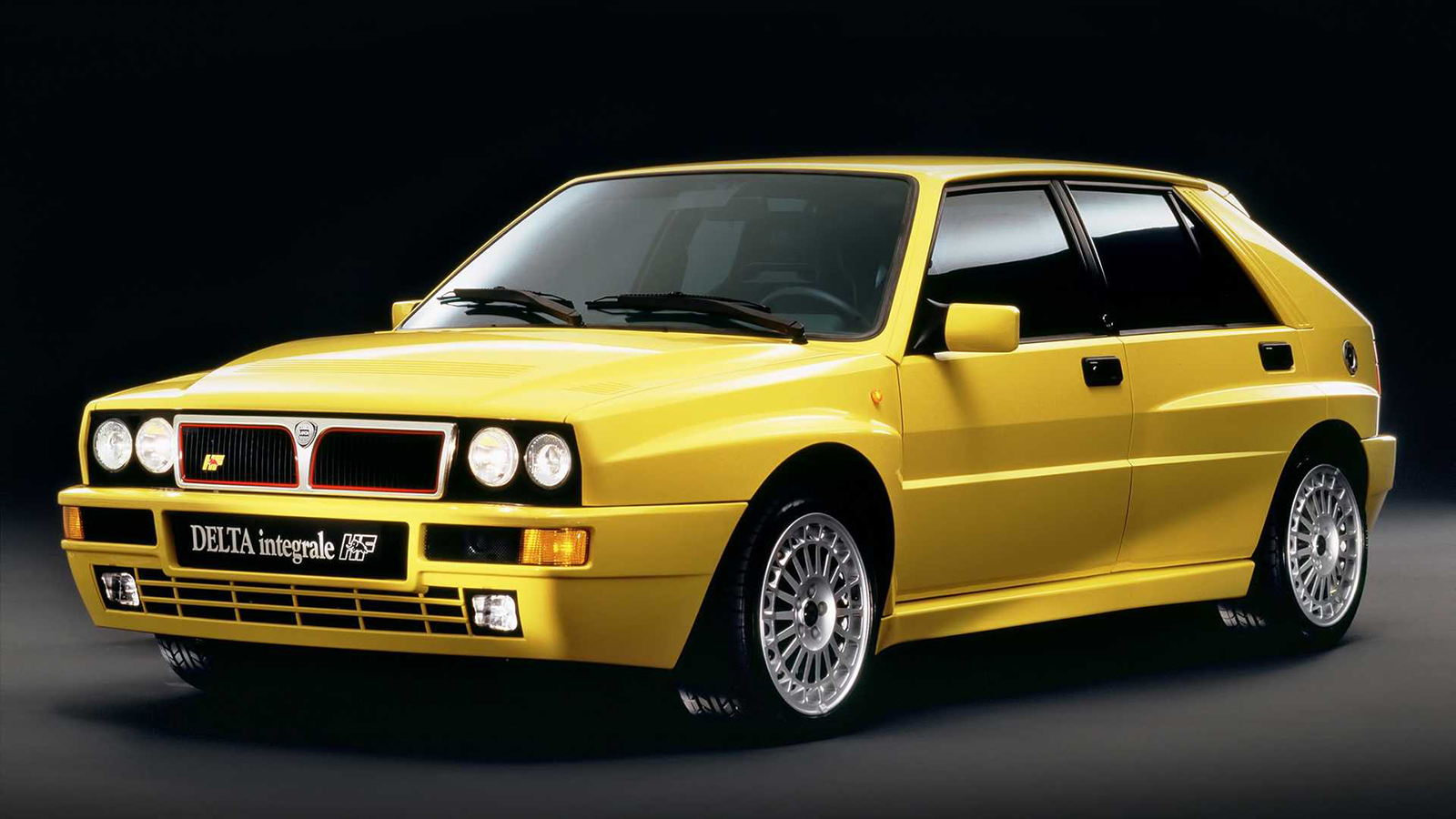 Επιστρέφει η Lancia Delta