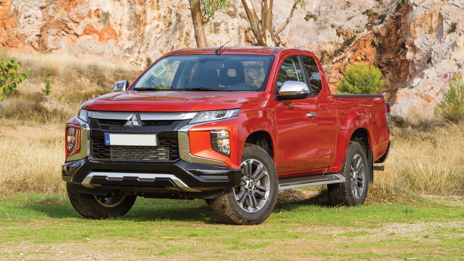 Δοκιμάζουμε το «κοντό» Mitsubishi L200 Club Cab