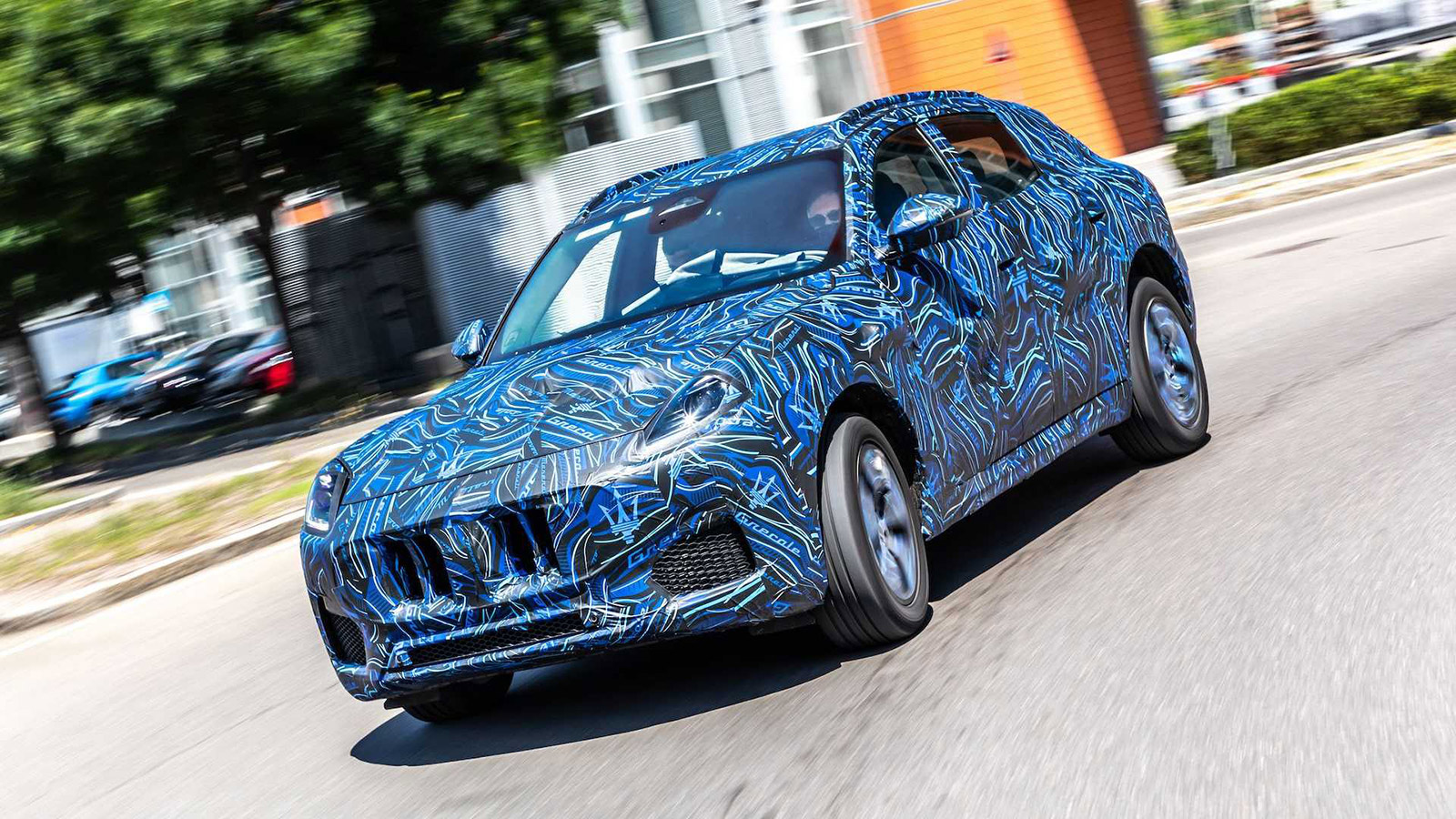 Η Maserati εμφάνισε την Grecale