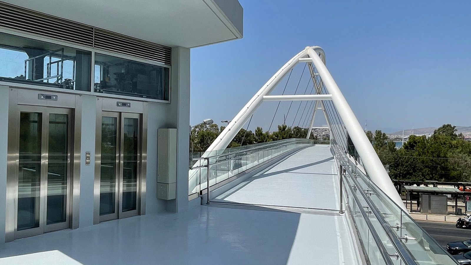 Εγκαίνια για τη νέα πεζογέφυρα στη Μαρίνα Φλοίσβου!