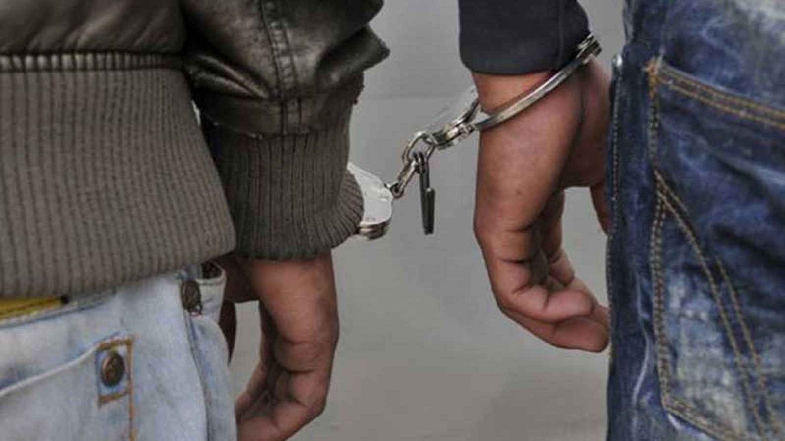 Συμμορία έκλεβε αυτοκίνητα έξω από το Γ΄ Κοιμητήριο Αθηνών
