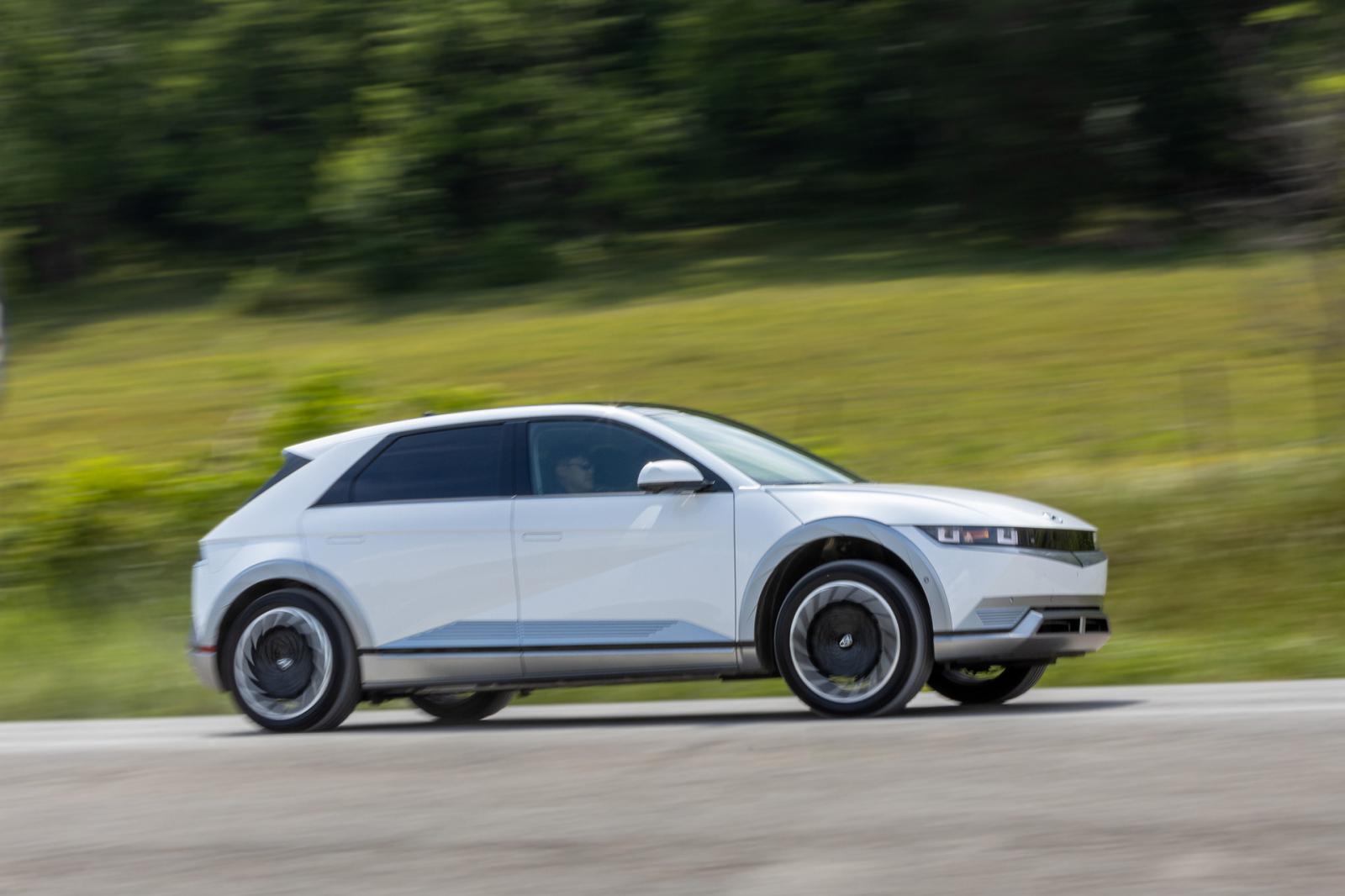 Hyundai & Michelin ετοιμάζουν ειδικά ελαστικά για ηλεκτρικά 