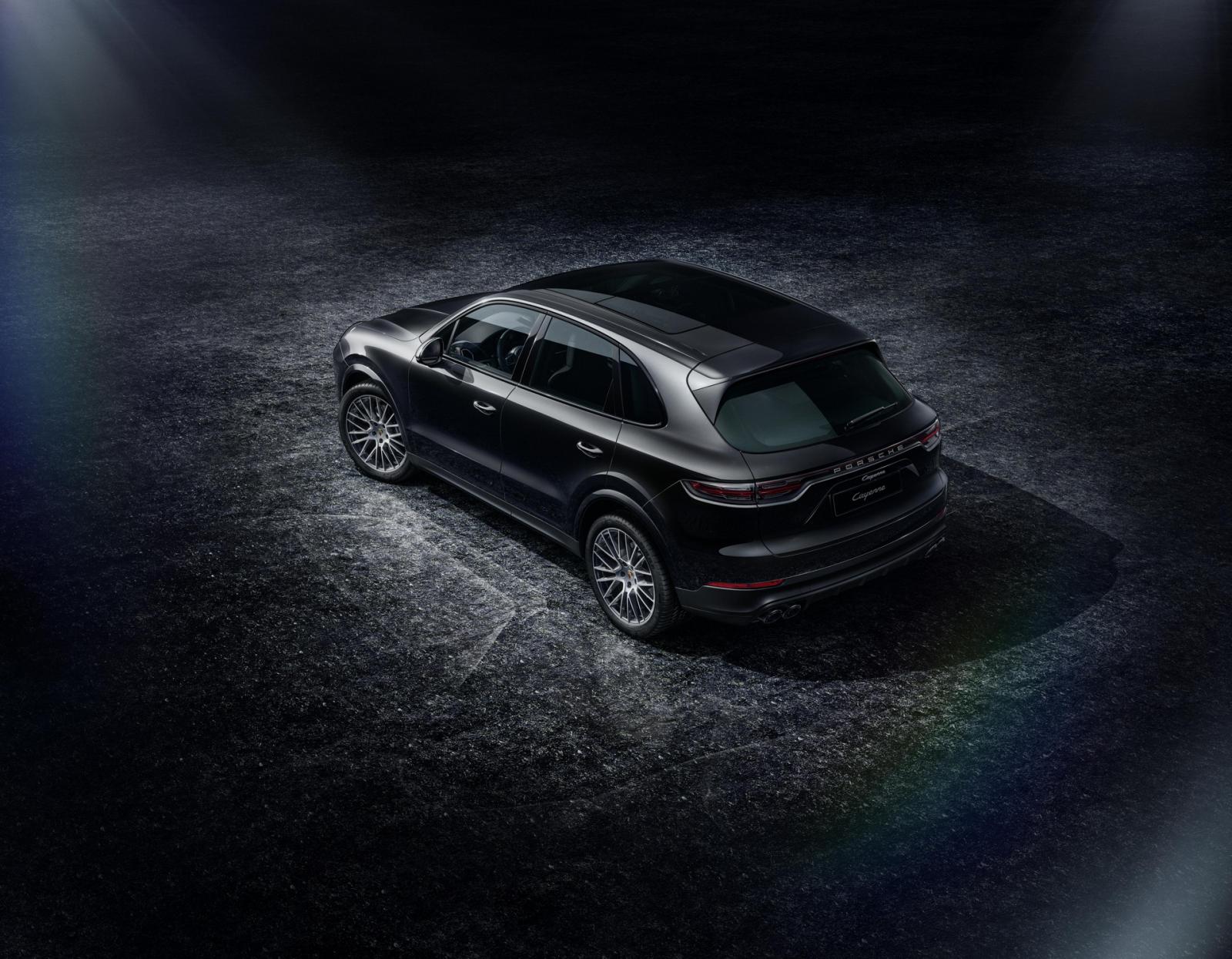 Νέα Porsche Cayenne από... «πλατίνα»