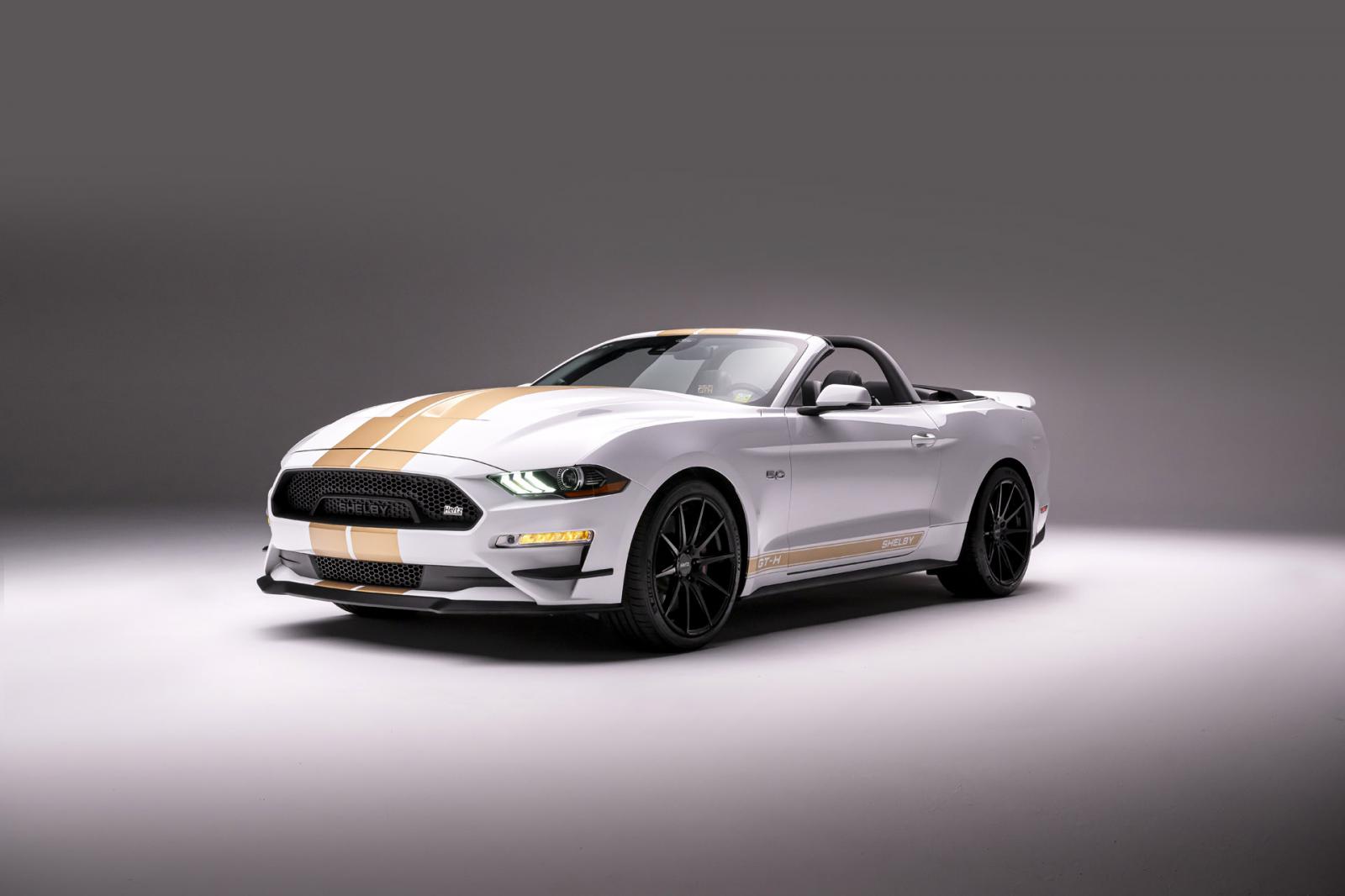 Νοίκιασε Mustang Shelby 912 ίππων με μόλις 380 ευρώ/μέρα!