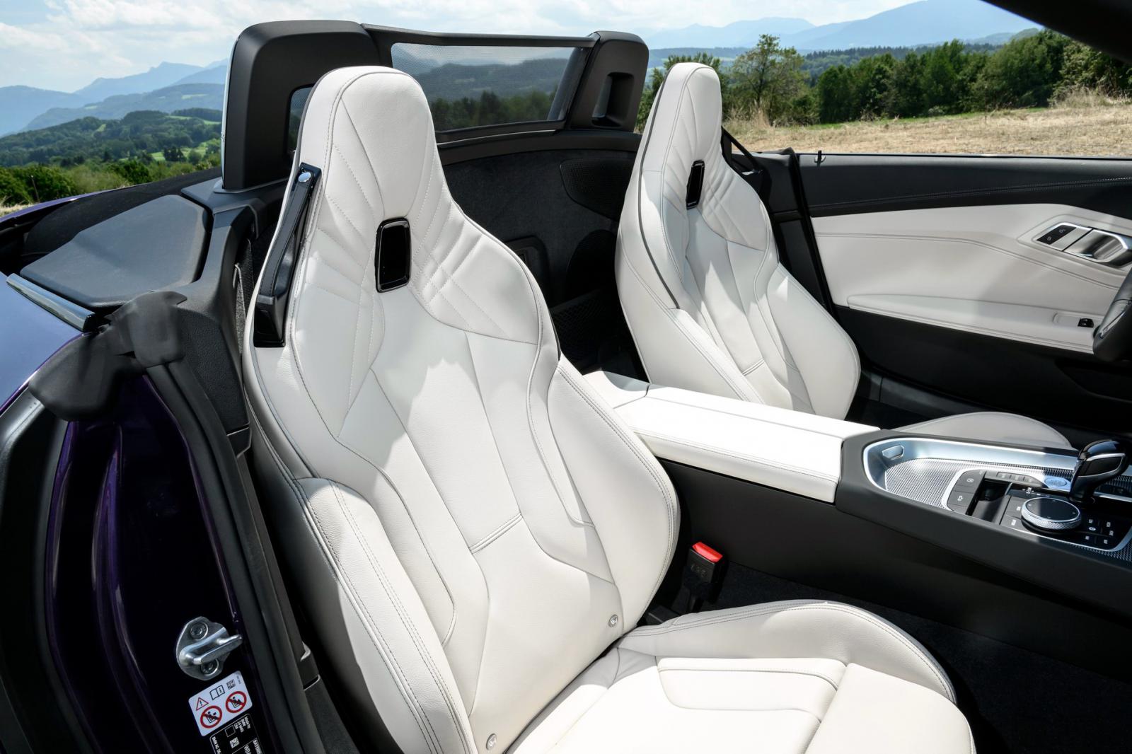 Ανανεωμένη BMW Z4: Με νέα χρώματα και λίγες αλλαγές