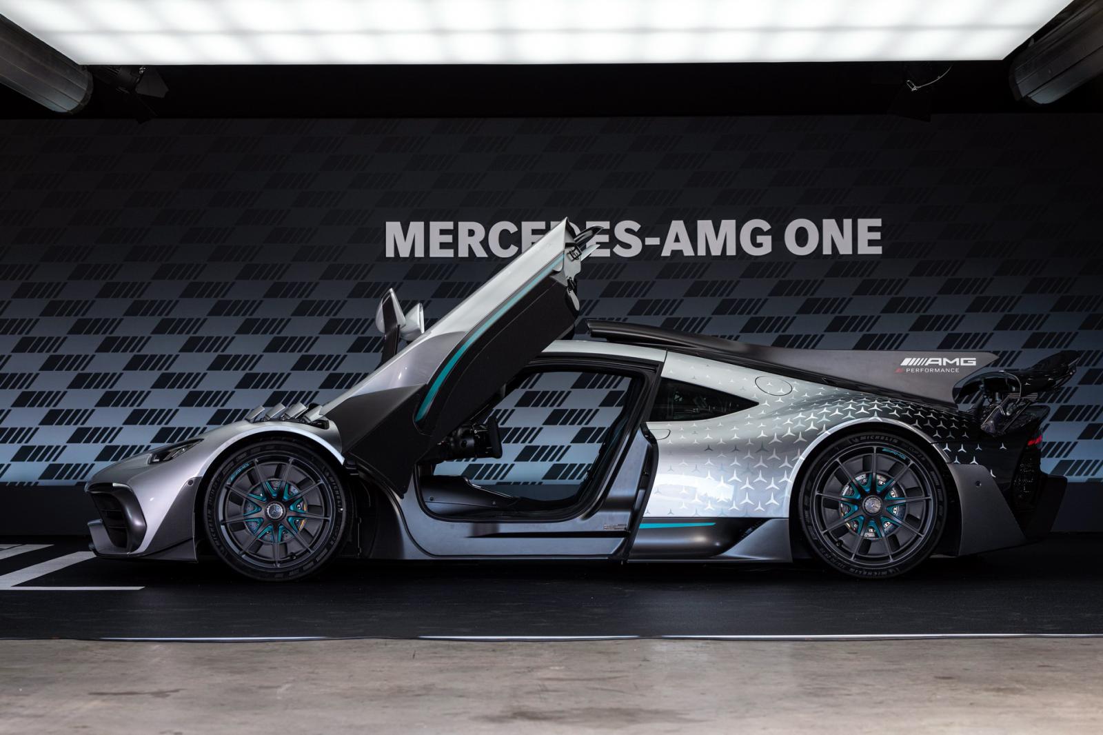 Νέα Mercedes-AMG ONE: Μοτέρ από F1 με 1.063 PS, 0-200 σε 7 δλ.