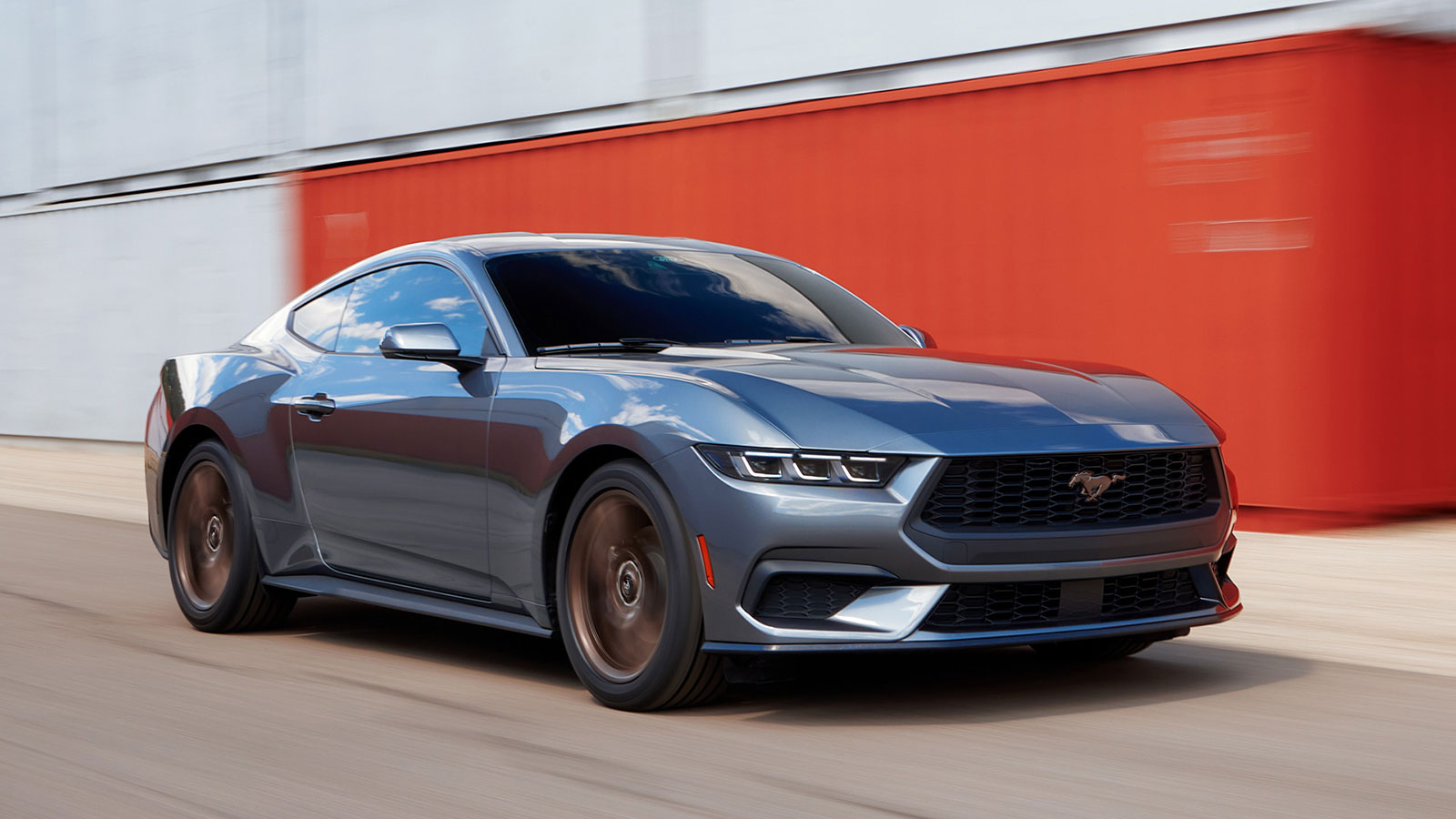 Nέα Ford Mustang: Αναβαθμισμένο στυλ και πιο hi-tech από ποτέ