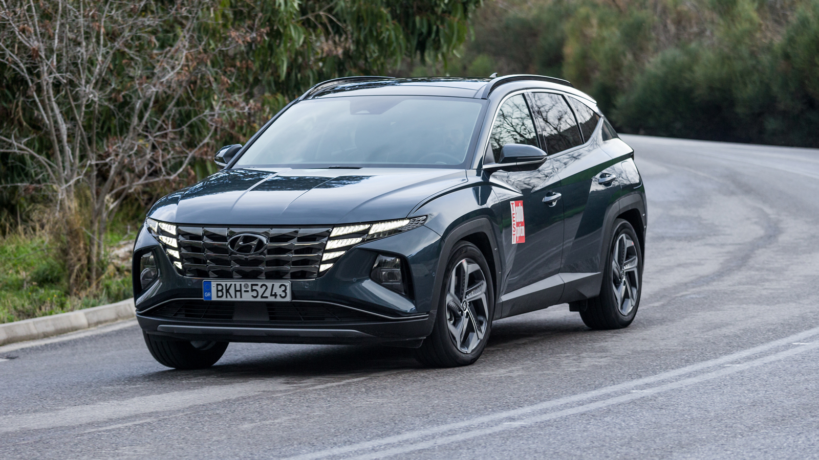 Toyota RAV4 Vs Hyundai Tucson: 4κίνητα υβριδικά SUV σε κόντρα 