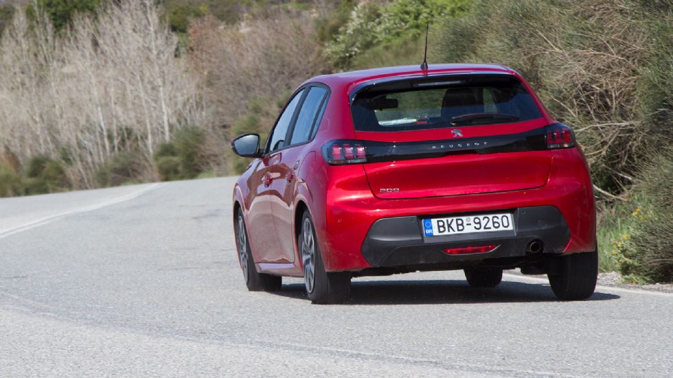 O όμιλος Peugeot-Citroen εξέλιξε τον 1,5 BlueHDi, έναν εξαιρετικό diesel κινητήρα, που μας έχει αφήσει άριστες εντυπώσεις σε όποιο μοντέλο και αν τον 