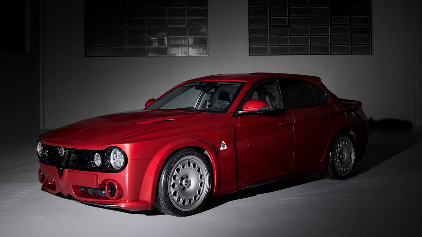 Alfa Romeo Giulia απέκτησε ρετρό στυλ και εντυπωσιάζει