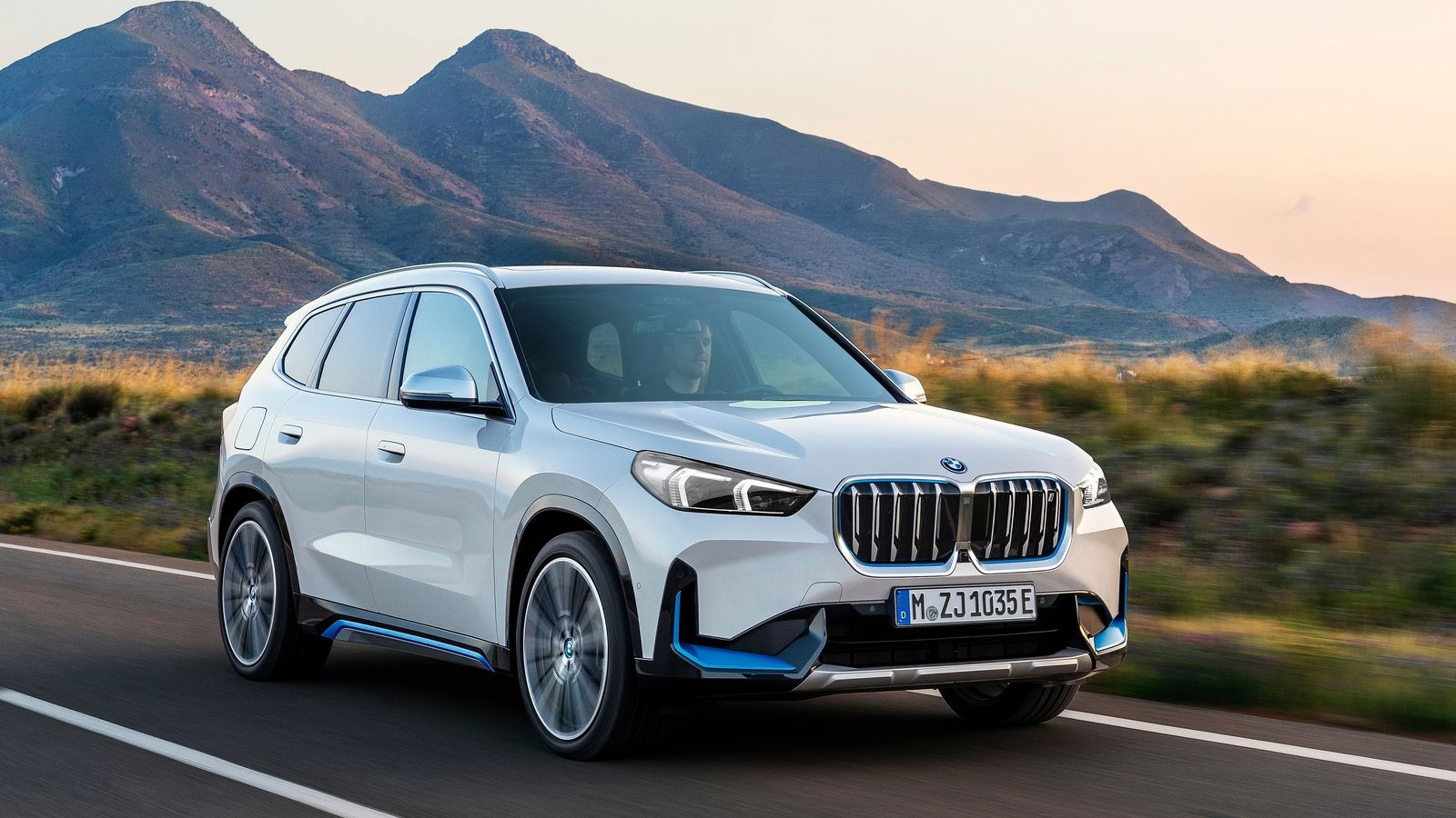 Ντεμπούτο για τη νέα BMW X1 – Πρώτη φορά και ηλεκτρική 