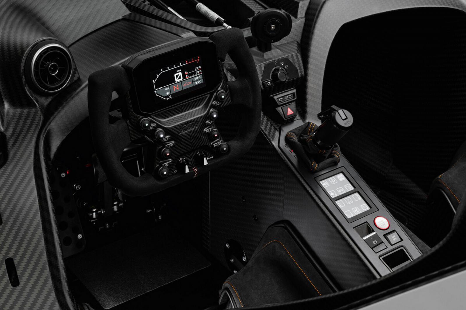 Το νέο ΚTM X-Bow GT-XR είναι ένα αγωνιστικό για το δρόμο 