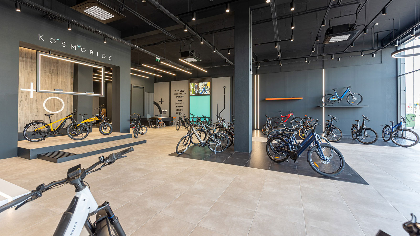 Τα e-Bikes της Kosmoride «προσγειώθηκαν» στη Λάρισα