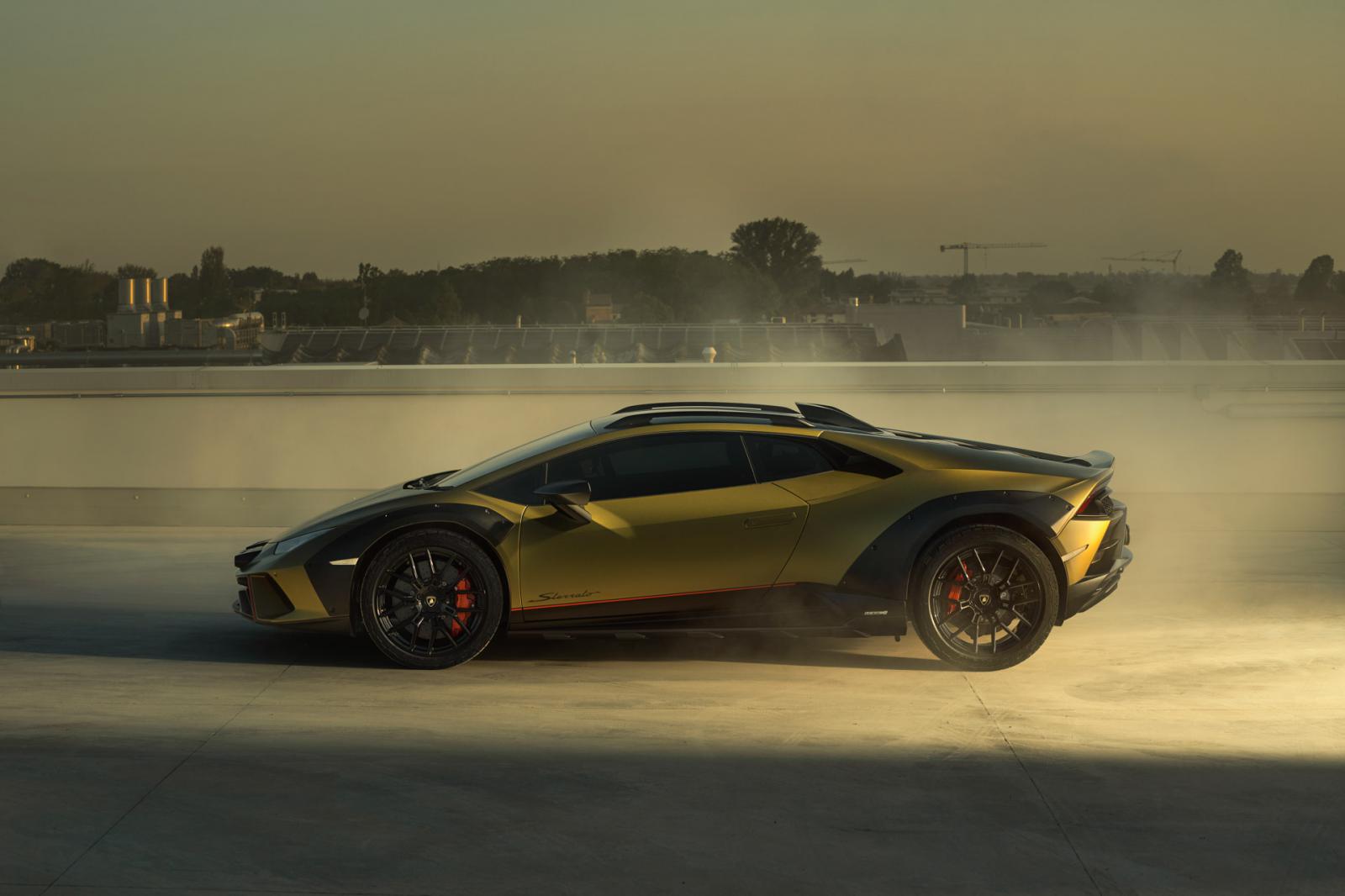 Νέα Lamborghini Huracan Sterrato με 610 ίππους 