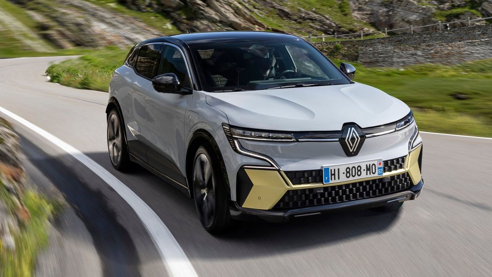 Renault: Στο 40% οι πωλήσεις εξηλεκτρισμένων οχημάτων το 2022