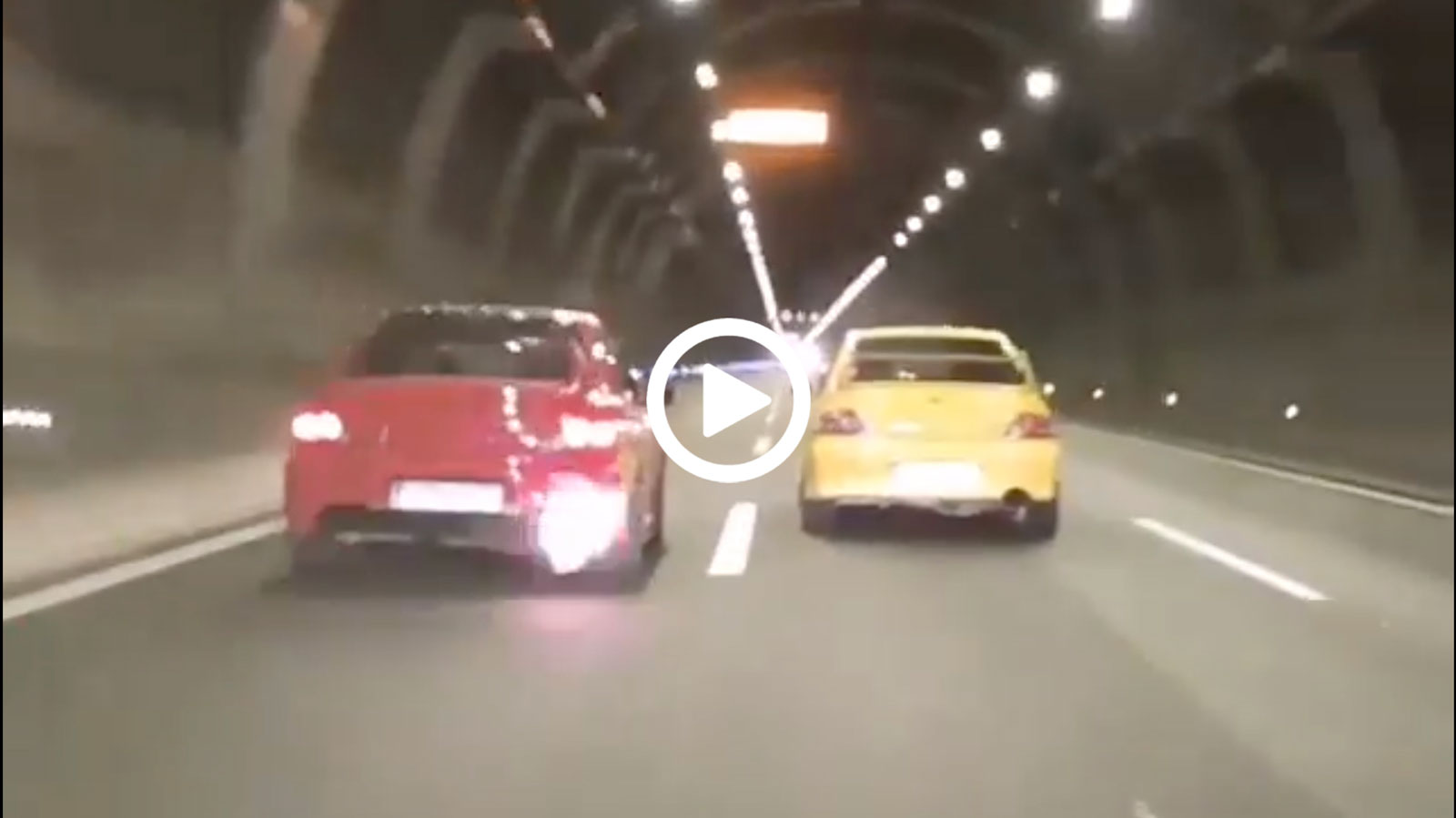 Δύο Mitsubishi Evo ρίχνουν σύννεφο άκαυτη & «πιστολιές»