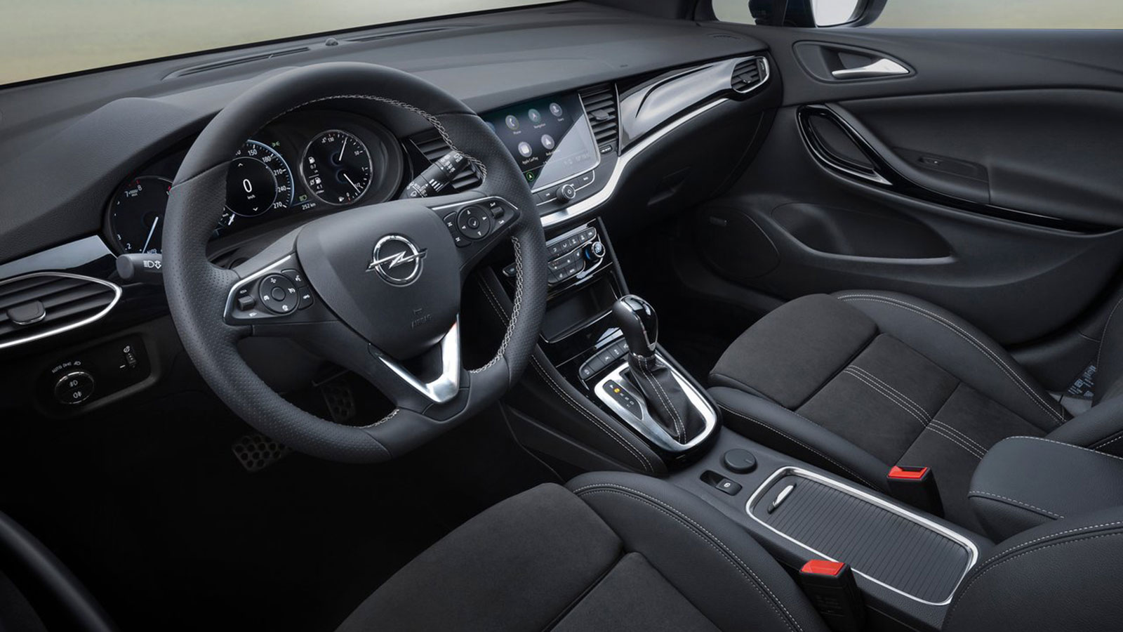 Opel Astra Old Vs New: Ριζικά αλλαγμένο και βελτιωμένο στην 6η γενιά