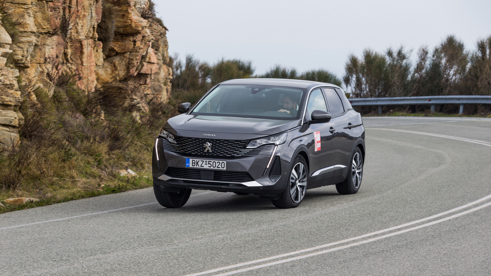 Με εξαιρετική ποιότητα κύλισης και χαμηλή μέση κατανάλωση από τον 1.500άρη πετρελαιοκινητήρα του, το ευρύχωρο Peugeot 3008 είναι ο ορισμός του οικογεν
