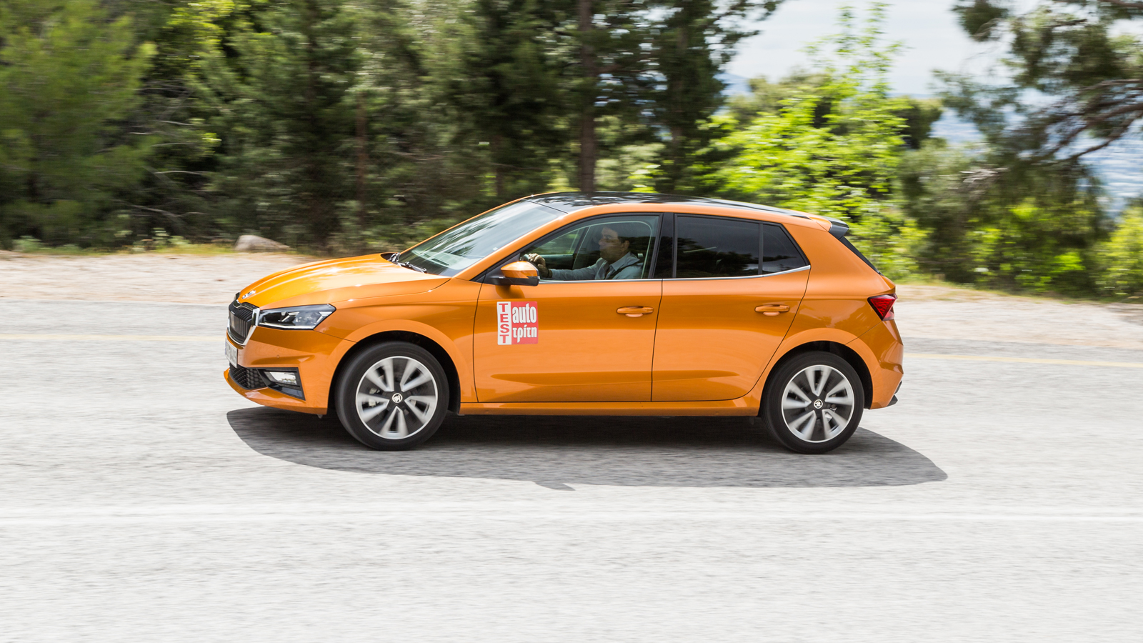 : Ικανοποιητικές οι ρεπρίζ του 1,0 TSI των 100 ίππων του Fabia, ενός κινητήρα που αρέσκεται περισσότερο πάνω από τις 2.000 σ.α.λ., καθώς στα χαμηλά εμ