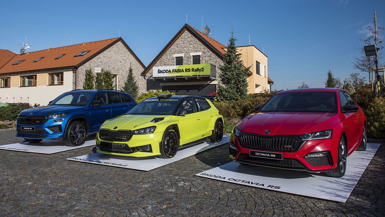 Οδηγούμε: Όλη την οικογένεια Skoda RS | Τα γκάζια του λαού!
