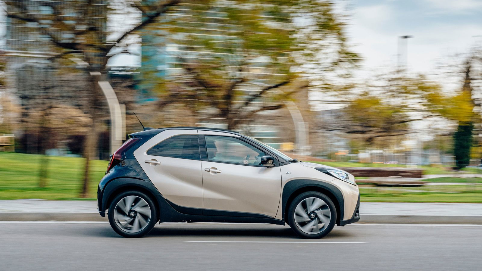 Τα highlights για το ετοιμοπαράδοτο Toyota Aygo X