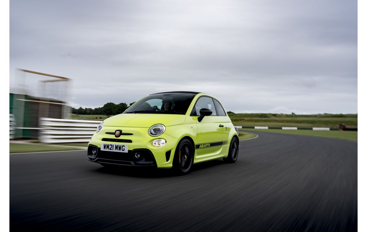 Abarth: Αναγνωρίζει πότε είσαι χαρούμενος & πότε φοβάσαι