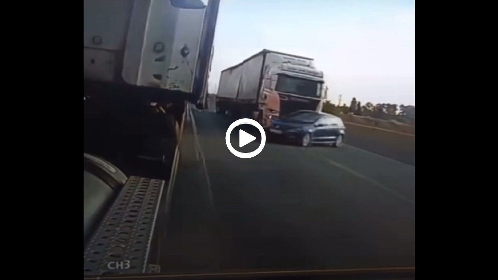 VIDEO: Ανάμεσα στις συμπληγάδες!