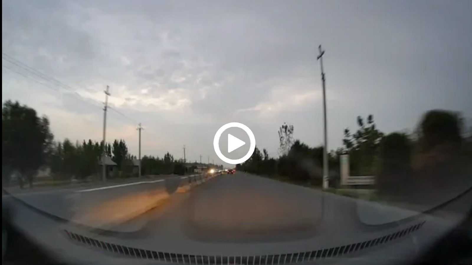 VIDEO: Σοκαριστικό! Εξεράγει μετά τη στούκα και τουμπάρει 2 φορές!
