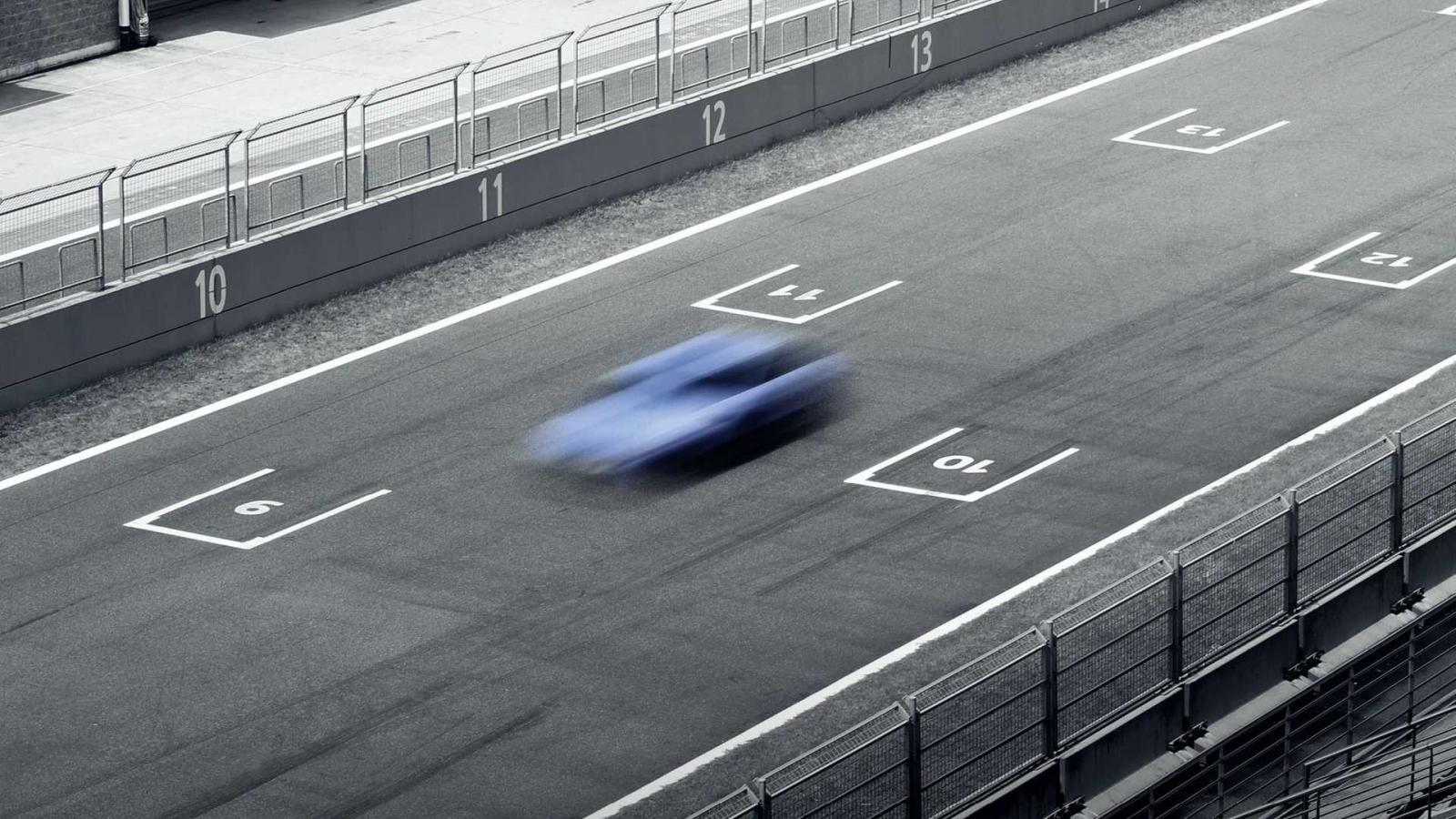 «Σφαιράτο» σπορ κουπέ παρουσιάζει η Hyundai 