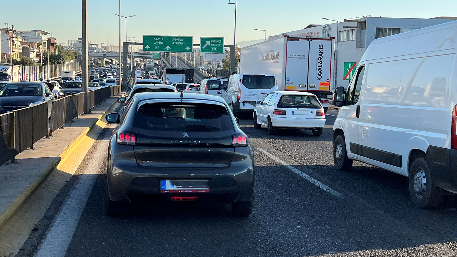 Ουρές χιλιομέτρων στον Κηφισό λόγω καραμπόλας