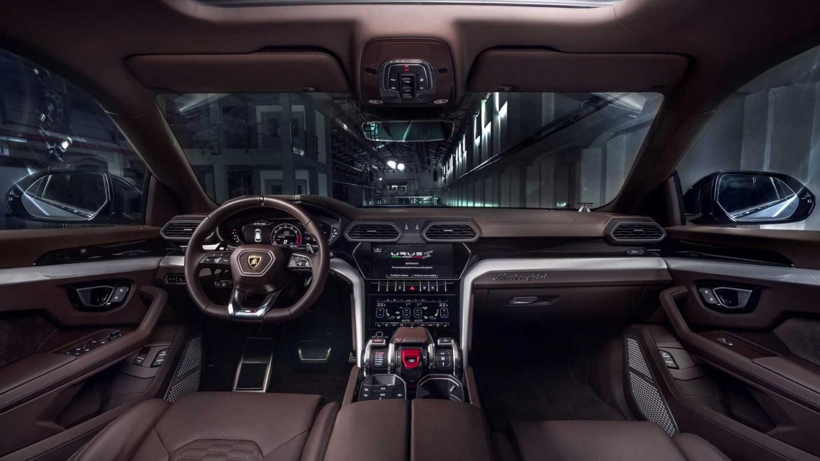 Νέα Lamborghini Urus S: «Βασική» αλλά διαβολική με 666 ίππους