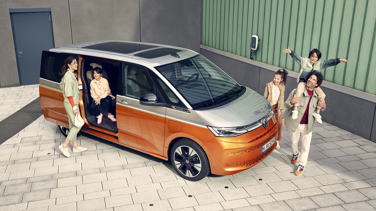Στην Ελλάδα το νέο VW Multivan Τ7 (+vid)