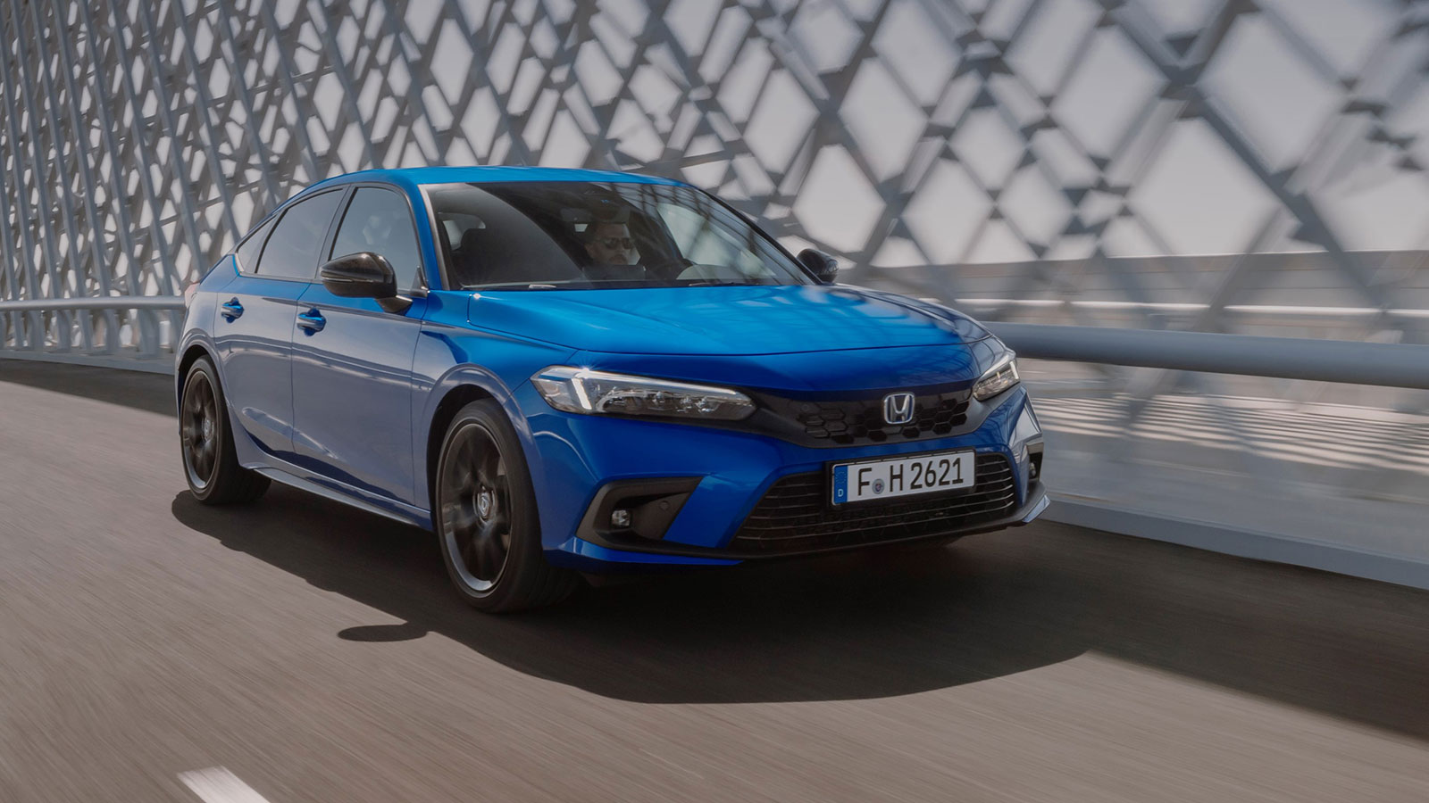 Οδηγούμε το νέο Honda Civic e:HEV