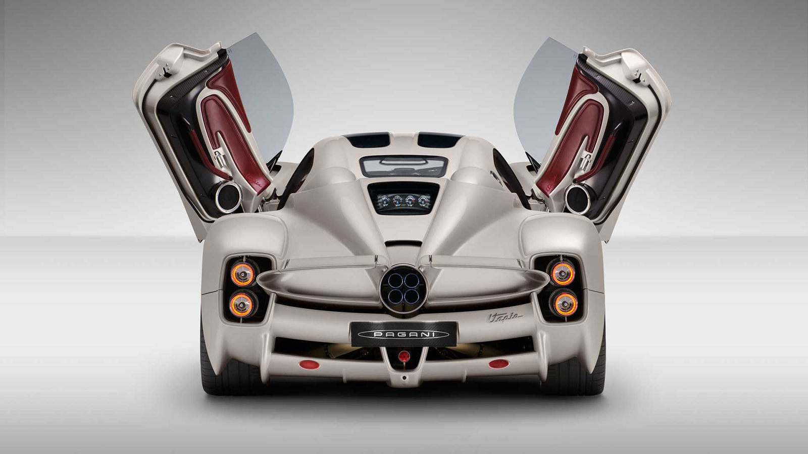 Pagani Utopia: Με V12 μοτέρ, 853 άλογα και 1.280 κιλά βάρος