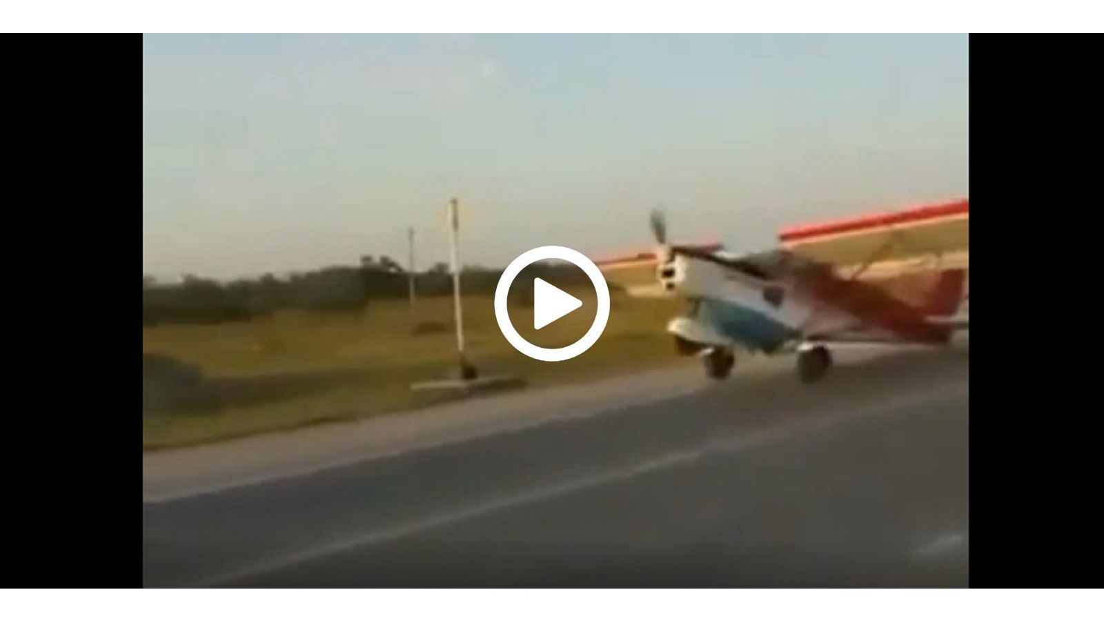 VIDEO: Αεροπλάνο στο δρόμο; Ναι!