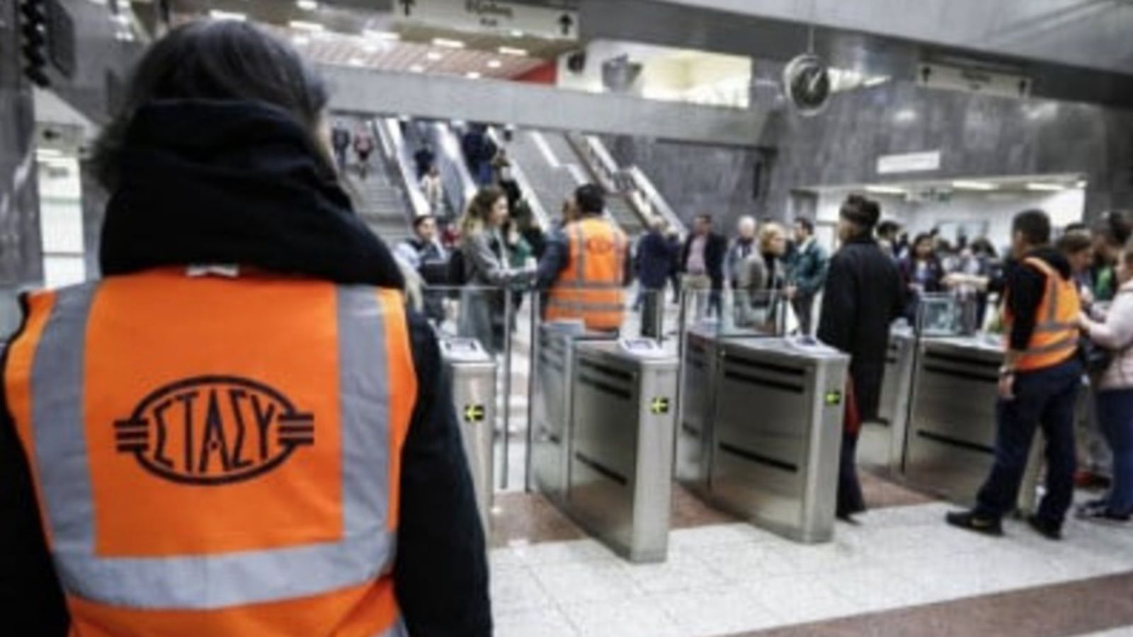 ΜΜΜ: Με χρεωστική ή πιστωτική κάρτα θα ανοίγουν σύντομα οι πύλες