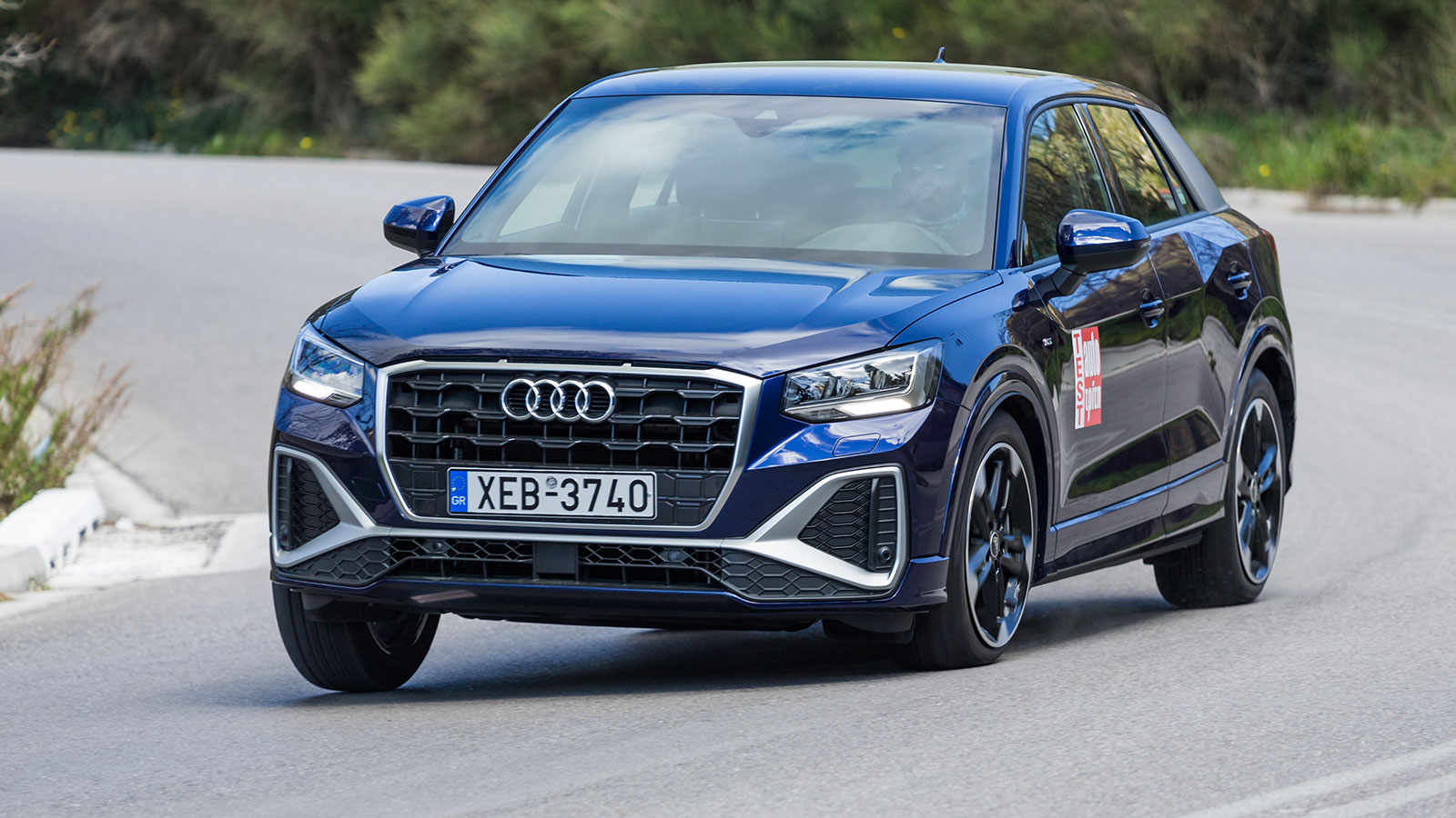 Το Audi Q2 με τα 150 άλογα και το S tronic κιβώτιο κοστίζει 31.500 ευρώ στην βασική του εξοπλιστική έκδοση.