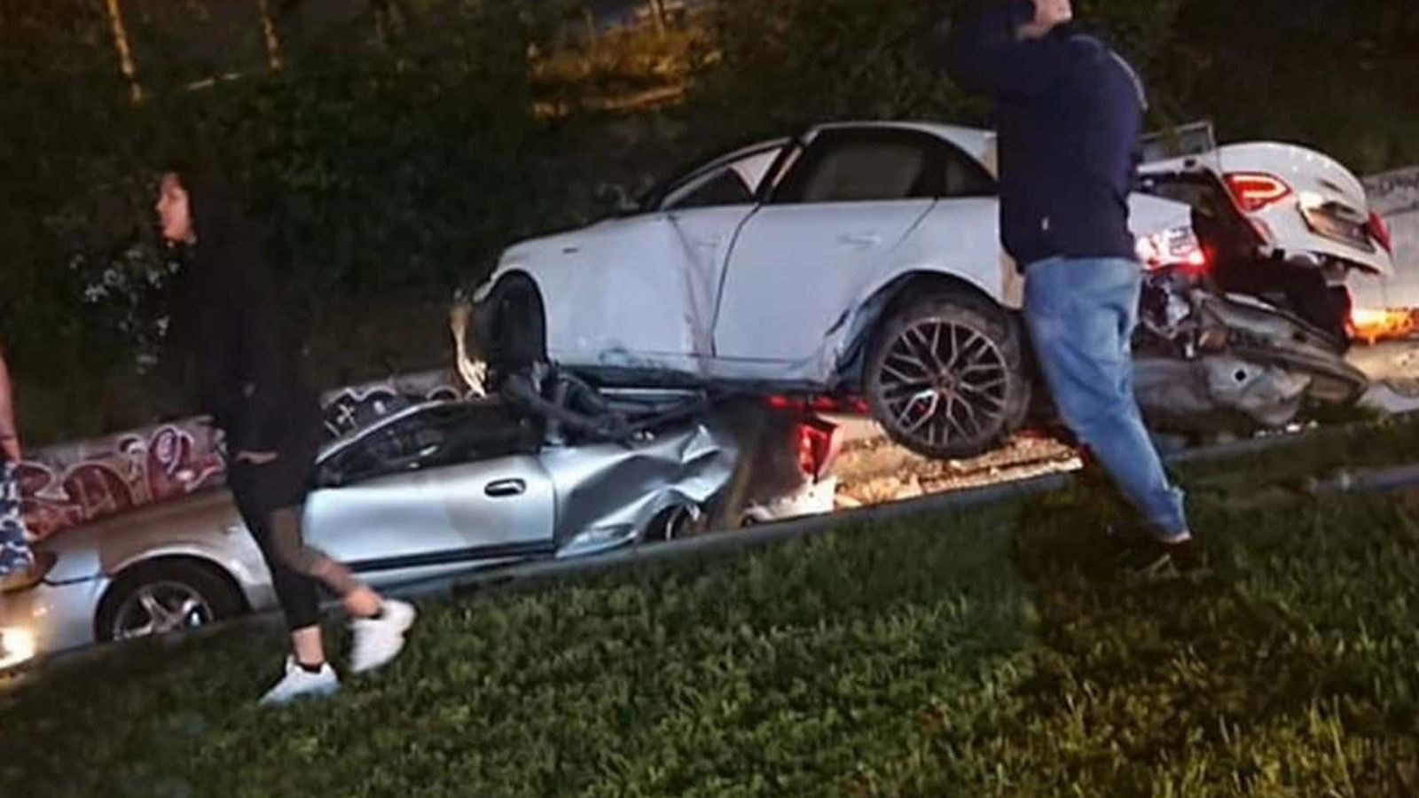 Λεωφόρος Θηβών: IX έπεσε από αερογέφυρα και καταπλάκωσε 45χρονο