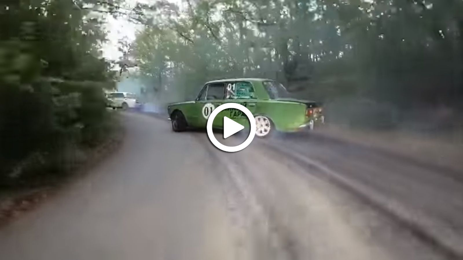 Video: Ουκρανικό drift από χεράδες με ρωσικά Lada!