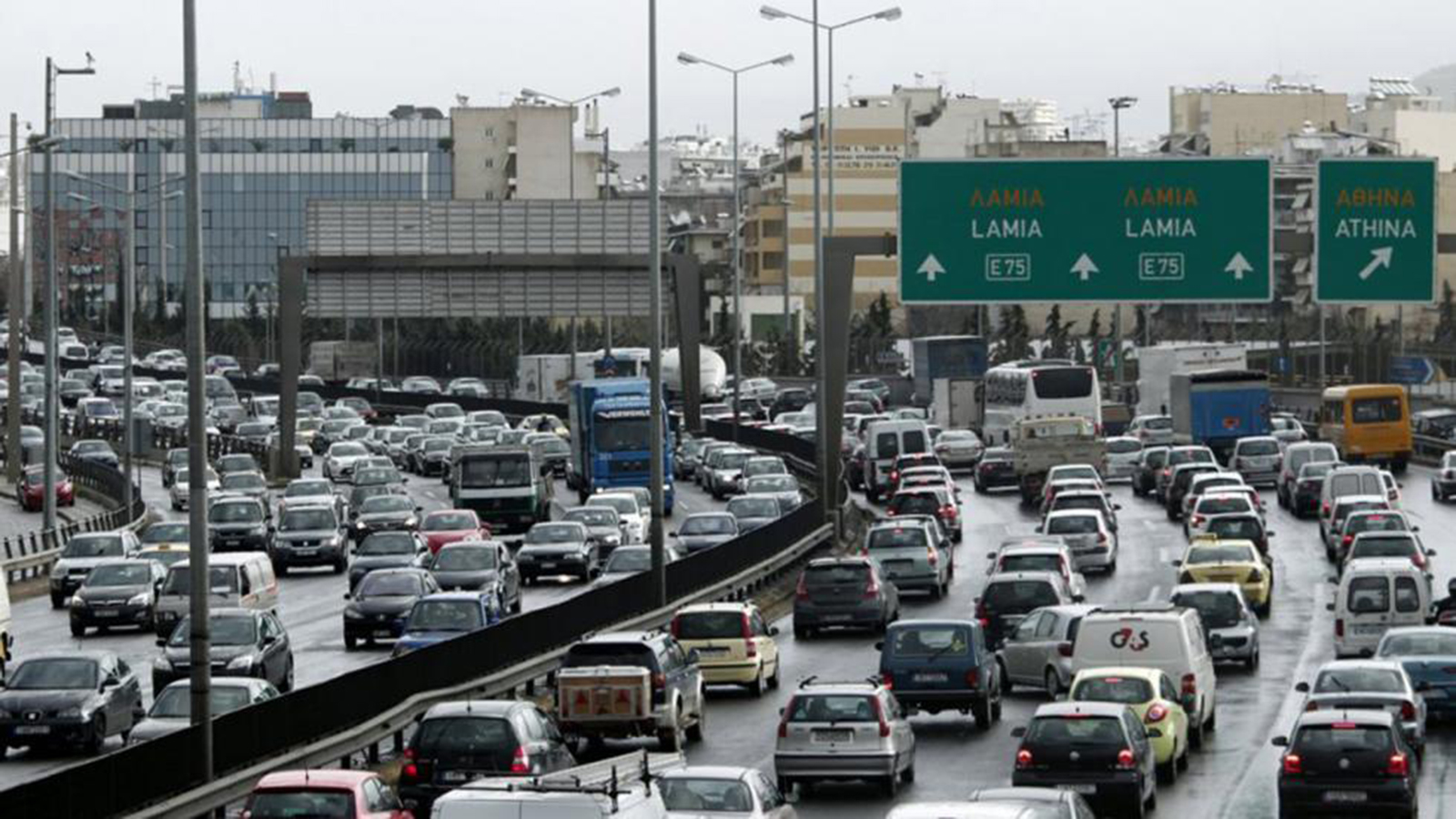 Χάος στους δρόμους της Αθήνας την 1η μέρα του φθινοπώρου