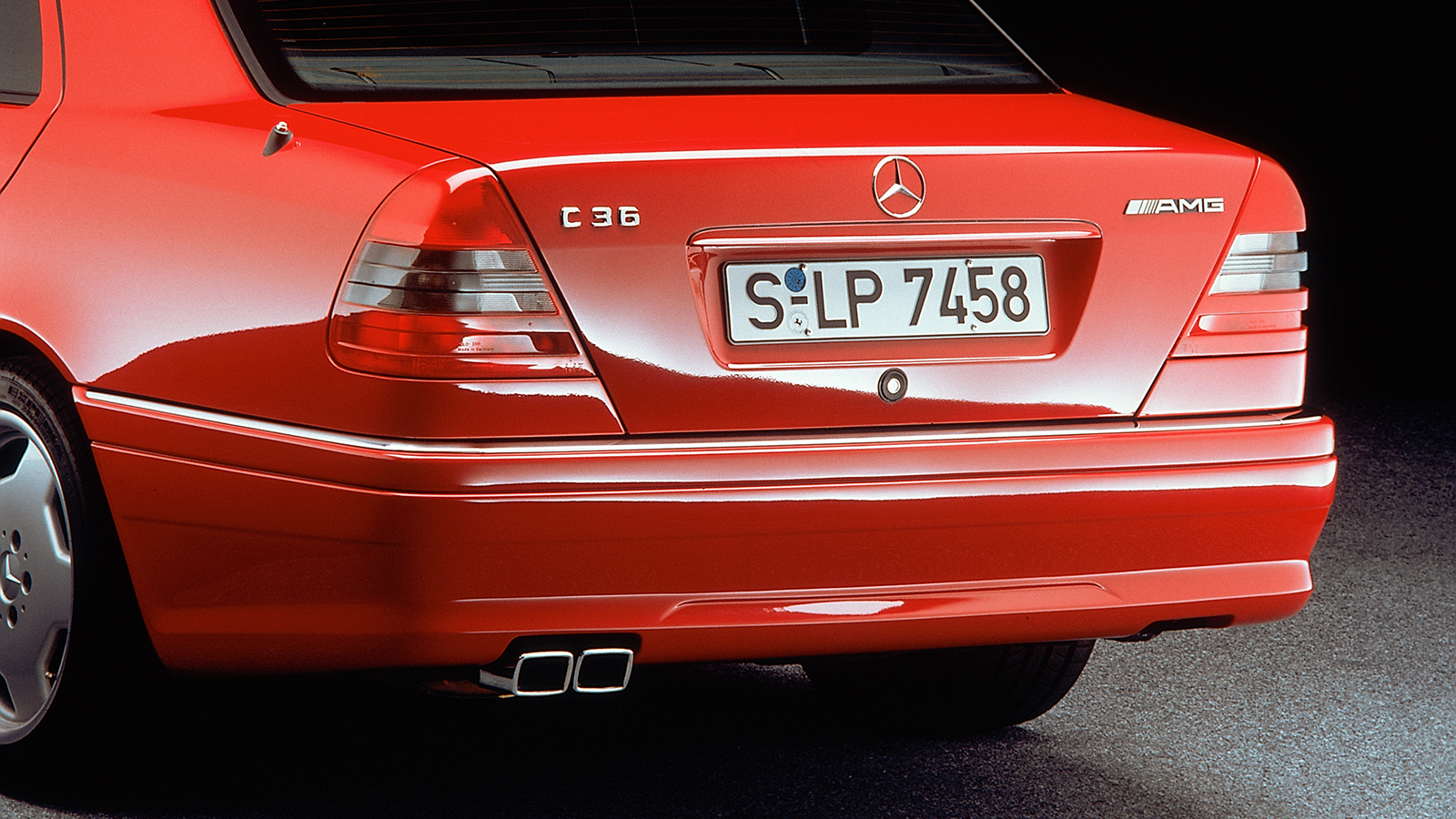 Mercedes C-Class W202: Η 1η αγαπημένη Mercedes των Ελλήνων