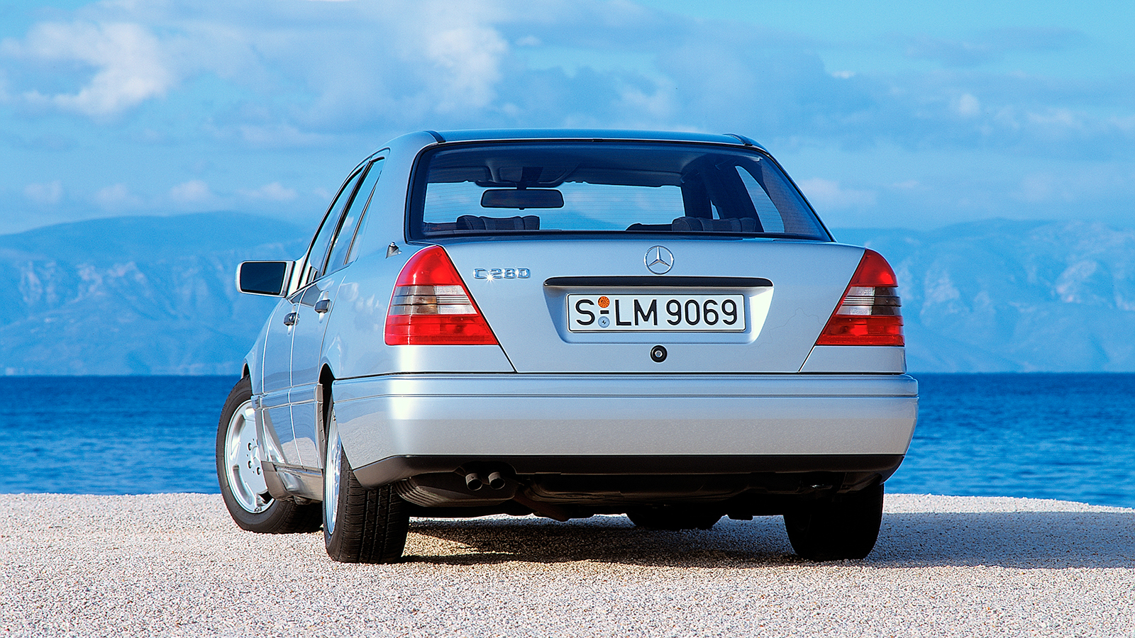 Mercedes C-Class W202: Η 1η αγαπημένη Mercedes των Ελλήνων