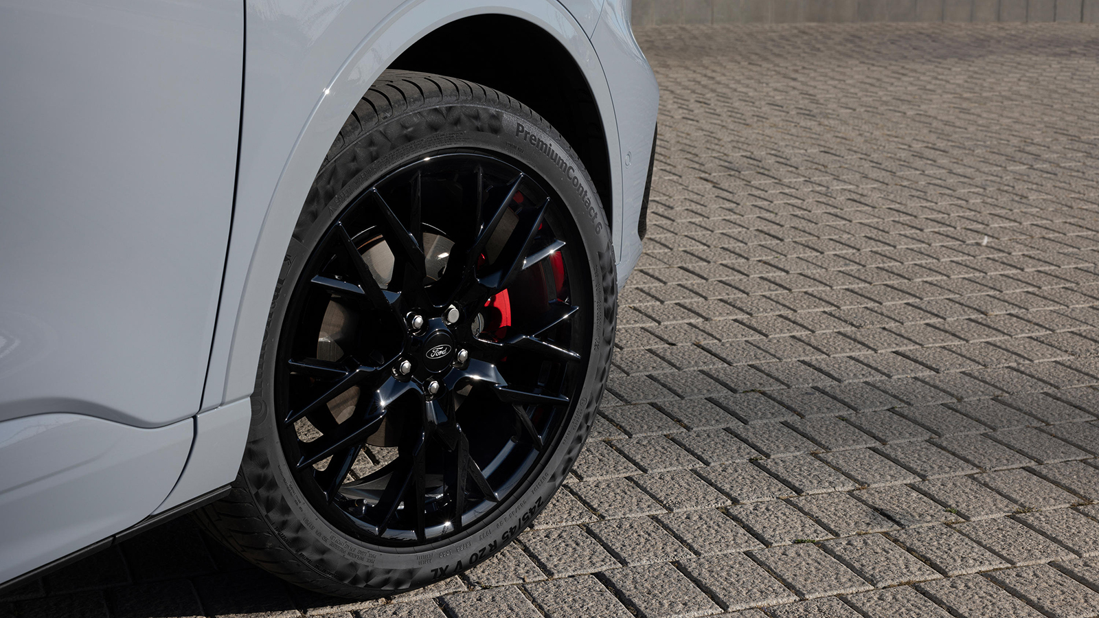 Αποκαλυπτήρια για το νέο Ford Kuga Graphite Tech Edition